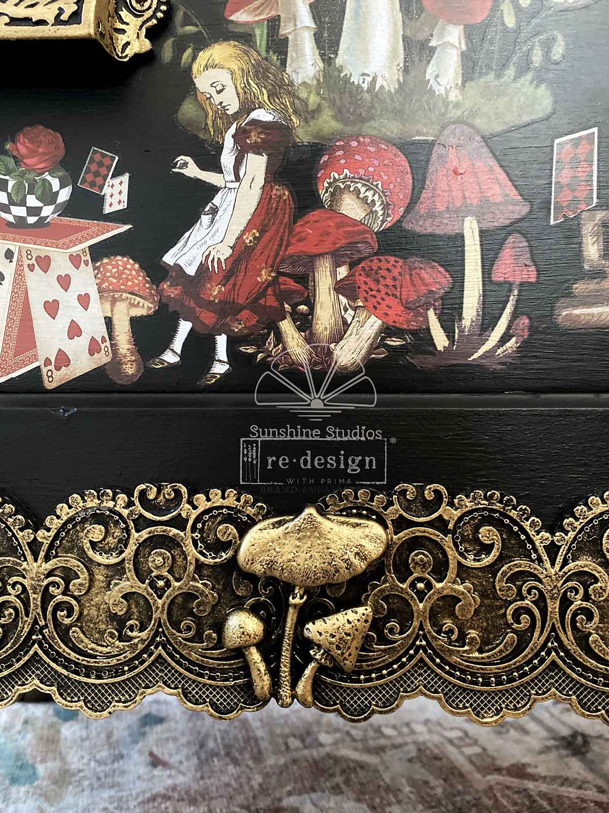Whimsy Craft Chronicles - Wonderland Collection - Decor Mould Re-Design with Prima 8" x 5" - Moulds - Baillea's Interiors -