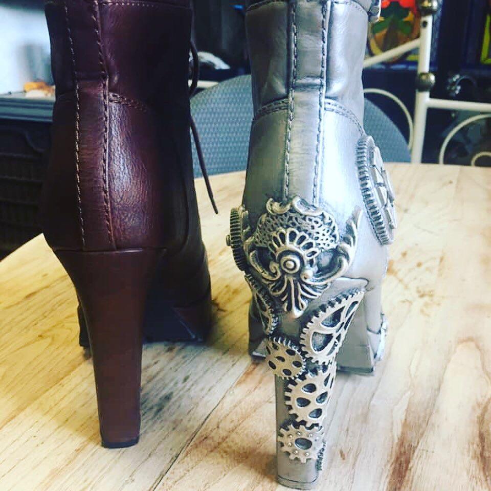 DECORATIVE DROP Decorative Antique Moulding Applique WoodUbend 1639