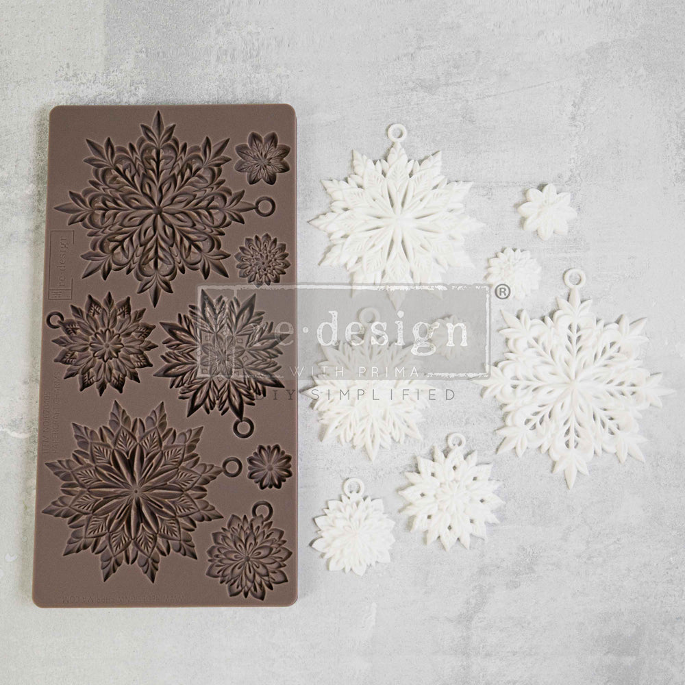 PAPERCRAFT CHARMS Decor Mould Re-Design with Prima 5" x 10"