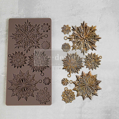 PAPERCRAFT CHARMS Decor Mould Re-Design with Prima 5" x 10"