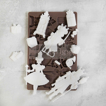 NUTCRACKER PARTY - Decor Mould Re-Design with Prima 8" x 5"