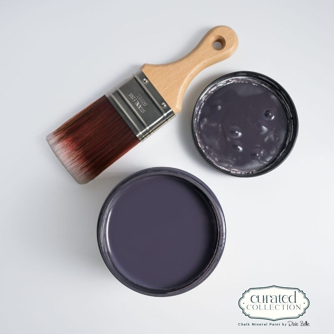 HEARTH - Dixie Belle - A Soft Black/Brown Chalk Mineral Paint - 118ml/4oz - 236ml/8oz - 473ml/16oz - 96ml/32oz - Paint - Chalk and Mineral - Baillea's Interiors -