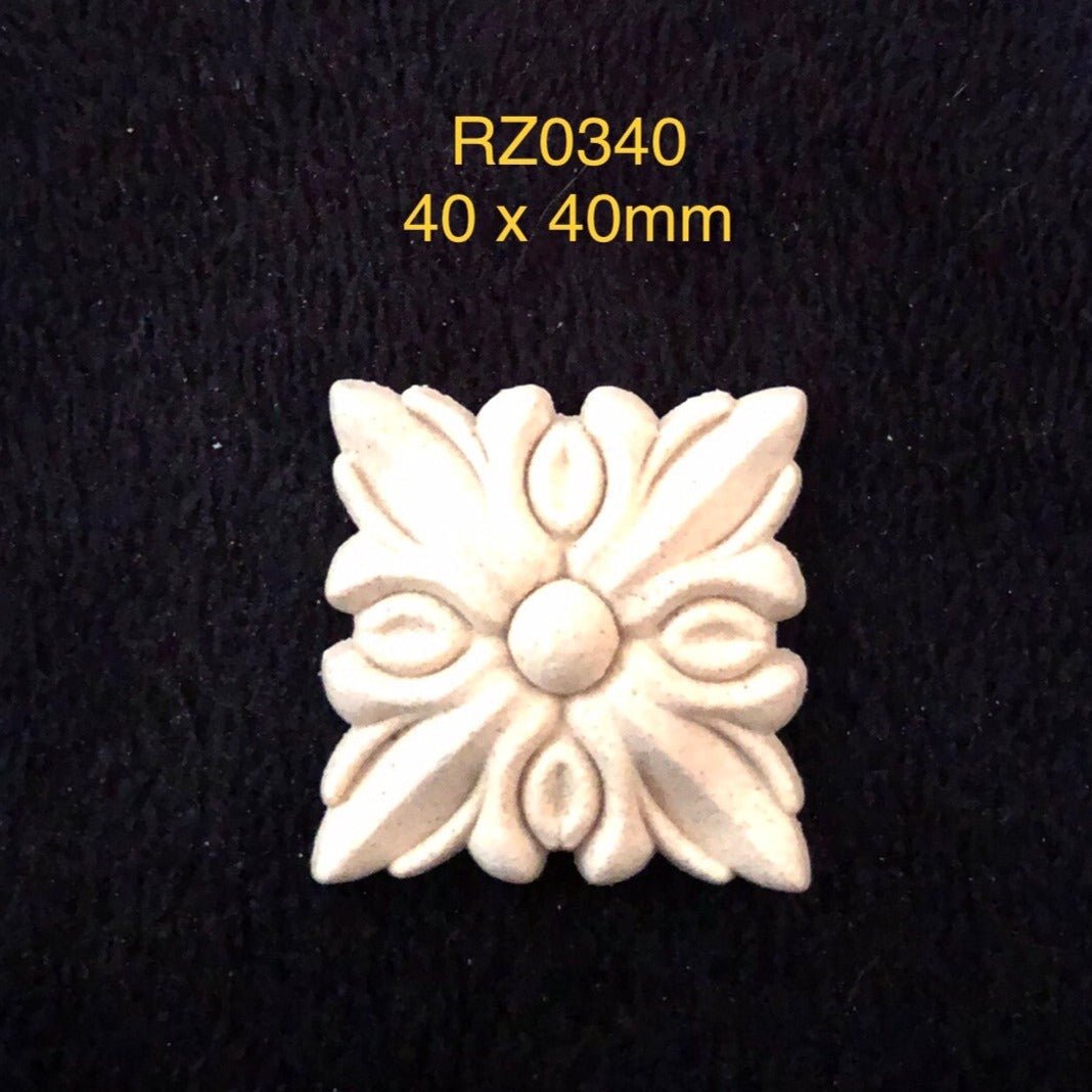 Heat Bendable Wood Pediments From Decocurve - Decorative Corner - Moulding - Baillea's Interiors -