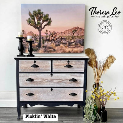 Example of Picklin White Dixie Belle No Pain Gel Stain