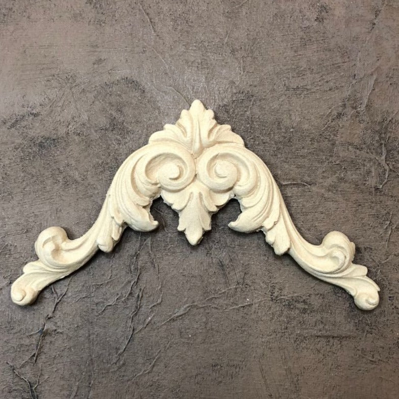 DECORATIVE PEDIMENT Decorative Antique Moulding Applique WoodUbend 1722