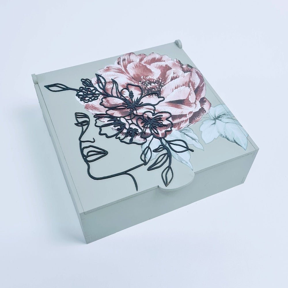 PolyOnlay Shape S117 - Flowers - 2 sizes available - Moulding - Baillea's Interiors -